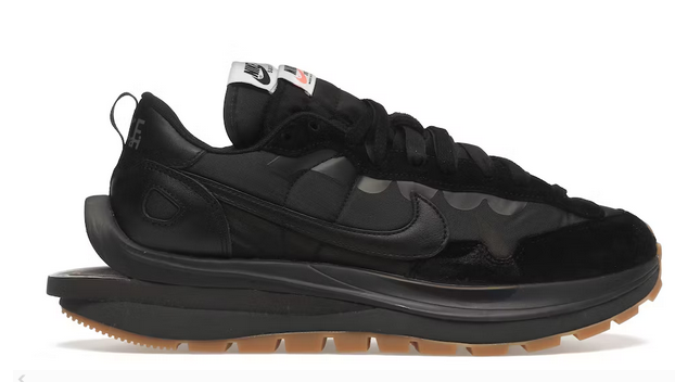 Nike Vaporwaffle sacai Black Gum