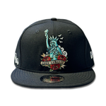 Load image into Gallery viewer, New Era 9FIFTY New York Lady Liberty Snapback Cap
