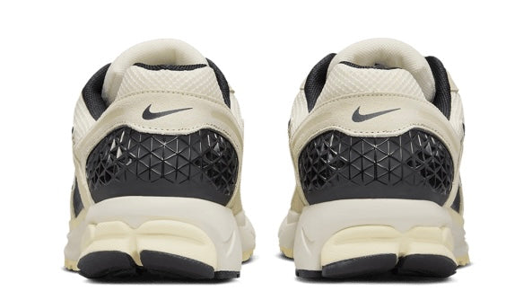 Nike Zoom Vomero 5 Alabaster Black