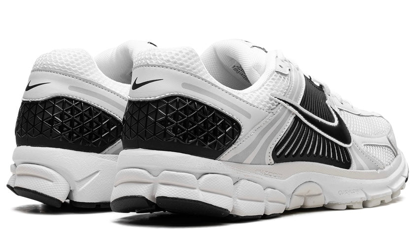 Nike Zoom Vomero 5 ‘White Black’