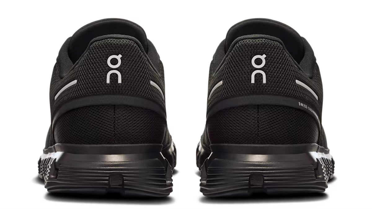 On Running Cloud 6 All Black (M)
