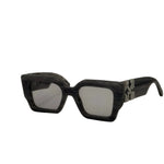 Load image into Gallery viewer, OFF-WHITE Catalina Rectangular Frame Sunglasses Light Grey/Light Grey/White (Pre-owned)
