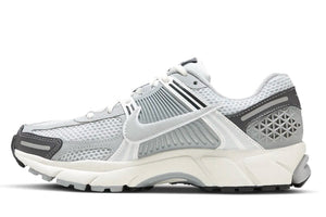 Nike Zoom Vomero 5 Pure Platinum Metallic Silver