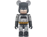 Load image into Gallery viewer, Bearbrick Batman The Dark Knight Returns 100% &amp; 400% Set
