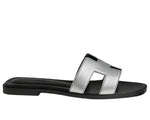 Load image into Gallery viewer, Hermes Oran Sandal Gris Argenté (Women’s)
