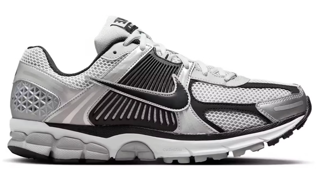 Nike Zoom Vomero 5 Metallic Silver Black