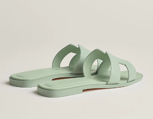 Hermes Oran Vert D'eau Sandals