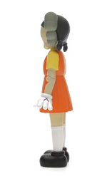 Load image into Gallery viewer, KAWS Young-Hee Vinyl Figure Colored
