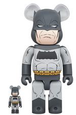 Load image into Gallery viewer, Bearbrick Batman The Dark Knight Returns 100% &amp; 400% Set
