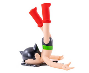 Josh Divine x Strange Cat Toys Astro Boy Crash Figure
