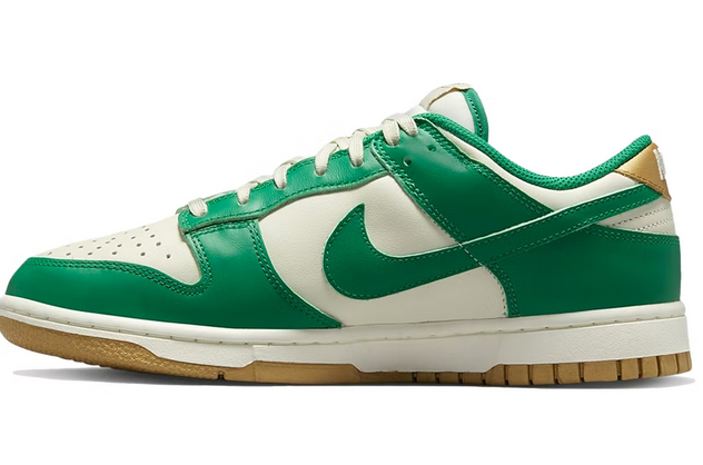 Nike Dunk Low Malachite University Gold (W)