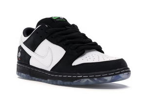 Nike SB Dunk Low Staple Panda Pigeon