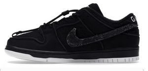 Nike SB Dunk Low Gnarhunters