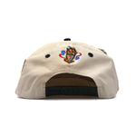 Load image into Gallery viewer, VINTAGE CHICAGO BULLS 1996 NBA CHAMPIONS LOCKER ROOM SNAPBACK CAP WHITE
