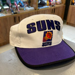 Load image into Gallery viewer, Suns Vintage Snapback White
