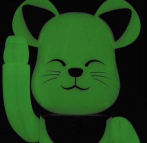 Bearbrick Maneki Neko GID 1000%