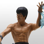 Load image into Gallery viewer, DIAMOND SELECT TOYS BRUCE LEE GALLERY WATER PVC FIGURE (TAN)
