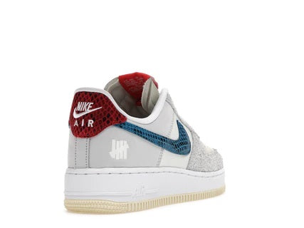 Nike Air Force 1 Low SP Undefeated 5 On It Dunk vs. AF1